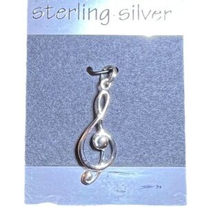 New~ Sterling Silver
Sparkling Treble Clef Music
Charm